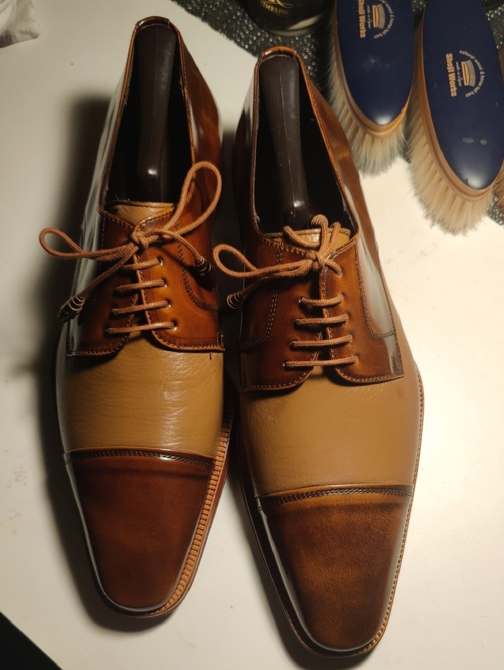 Mezlan Two-Tone Brown and Tan Leather Derby Oxfords
